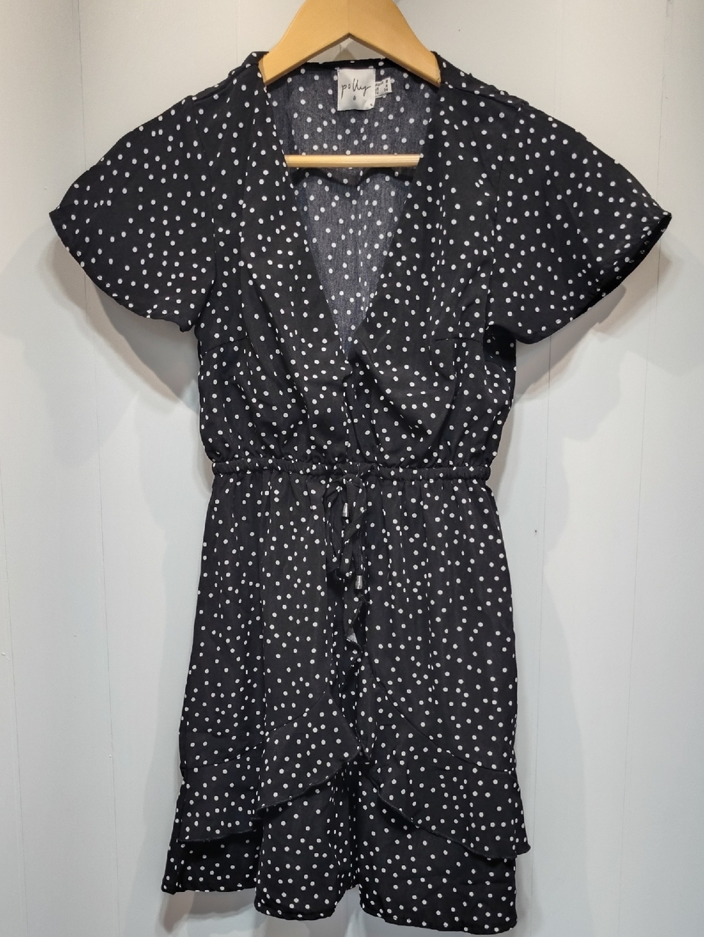 Princess Polly Bobbie Mini Dress in Black White Polka Dot size 4 Ruffle Event